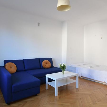 Wilcza 3 - Apartament Dla 4 Osob - 260M Do Ambasady Usa - Duzy Balkon Od Strony Dziedzinca - Wifi - Good Apartments Varsovie Extérieur photo